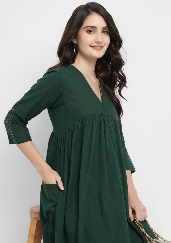 Emerald Green Co-ord Set with Gold Tissue Piping and Dig-in Pockets