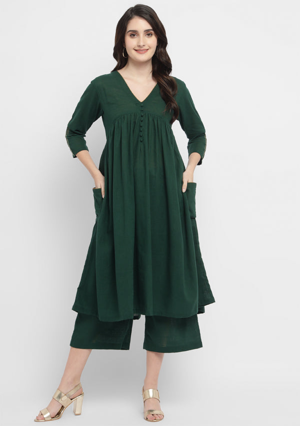 Emerald Green Co-ord Set with Gold Tissue Piping and Dig-in Pockets