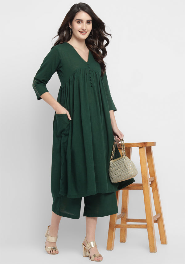 Emerald Green Co-ord Set with Gold Tissue Piping and Dig-in Pockets