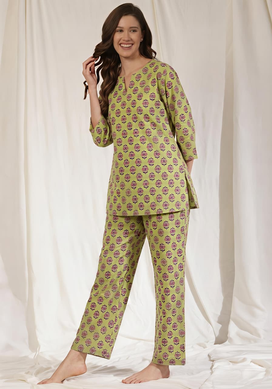 Green Mauve Floral Printed Cotton Night Suit