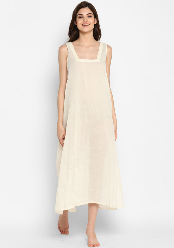 Off White And Red Mulmul Kaftan With Cuff Sleeves And Contrast Trimmings with Slip